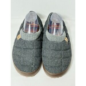 Free waters men's size 12 slippers charcoal support and grip Gray Indoor Comfort